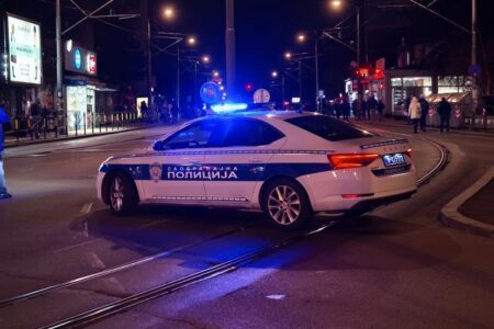 STRAVIČNA NESREĆA: Pokosio ih na trotoaru i pobjegao – majka poginula, dijete u kritičnom stanju! STRAVIČNA NESREĆA: Pokosio ih na trotoaru i pobjegao – majka poginula, dijete u kritičnom stanju!