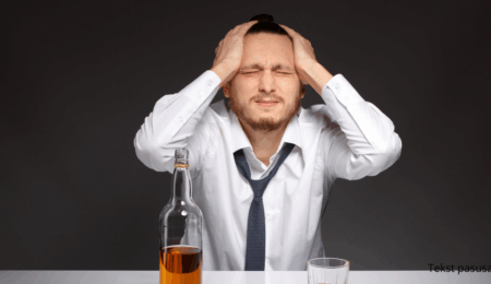 Trovanje alkoholom u Rusiji odnelo 19 života Trovanje alkoholom u Rusiji odnelo 19 života