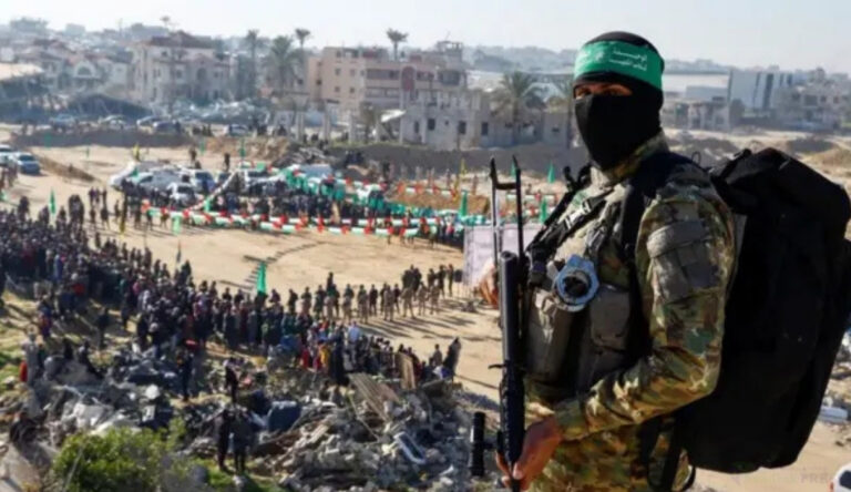 Hamas objavio imena 20 izraelskih talaca koje će osloboditi iz Gaze – Crveni krst na putu ka lokaciji razmene Hamas objavio imena 20 izraelskih talaca koje će osloboditi iz Gaze – Crveni krst na putu ka lokaciji razmene