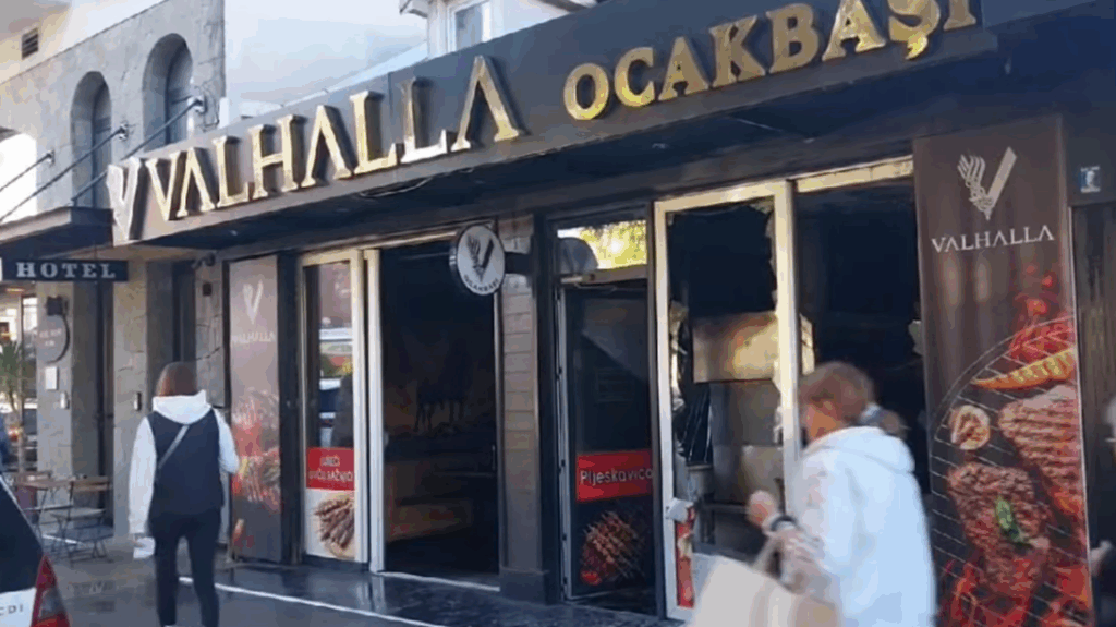 Tužilaštvo pokrenulo istragu nakon povika „Ubij Turčina“ u Podgorici – Vlada najavila hitne mjere