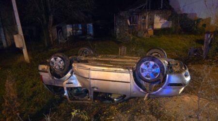 Automobil završio na krovu kod Bijelog Polja: Opasno preticanje šlepera u Kruševu povrijedilo dvije žene