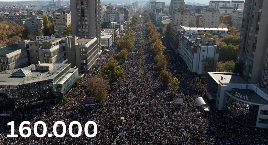 Dok Vučić bježi od izbora, Novi Sad se prepunio građanima