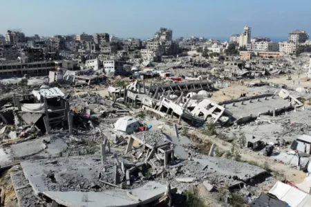 Berlin ponovo na pogrešnoj strani istorije: Njemačka ukida ograničenja Izraelu za vojni izvoz i time opet direktno ili indirektno učestvuje u još jednom genocidu Berlin ponovo na pogrešnoj strani istorije: Njemačka ukida ograničenja Izraelu za vojni izvoz i time opet direktno ili indirektno učestvuje u još jednom genocidu