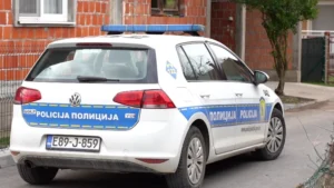 Mostar – Nesrećna devojka uspela da pozove policiju, ali nije umakla monstrumu Mostar – Nesrećna devojka uspela da pozove policiju, ali nije umakla monstrumu