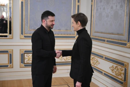Zelenski zahvalio Ani Brnabić na podršci Srbijе: „Cenimo što Beograd stoji uz teritorijalni integritet Ukrajine“ Zelenski zahvalio Ani Brnabić na podršci Srbijе: „Cenimo što Beograd stoji uz teritorijalni integritet Ukrajine“