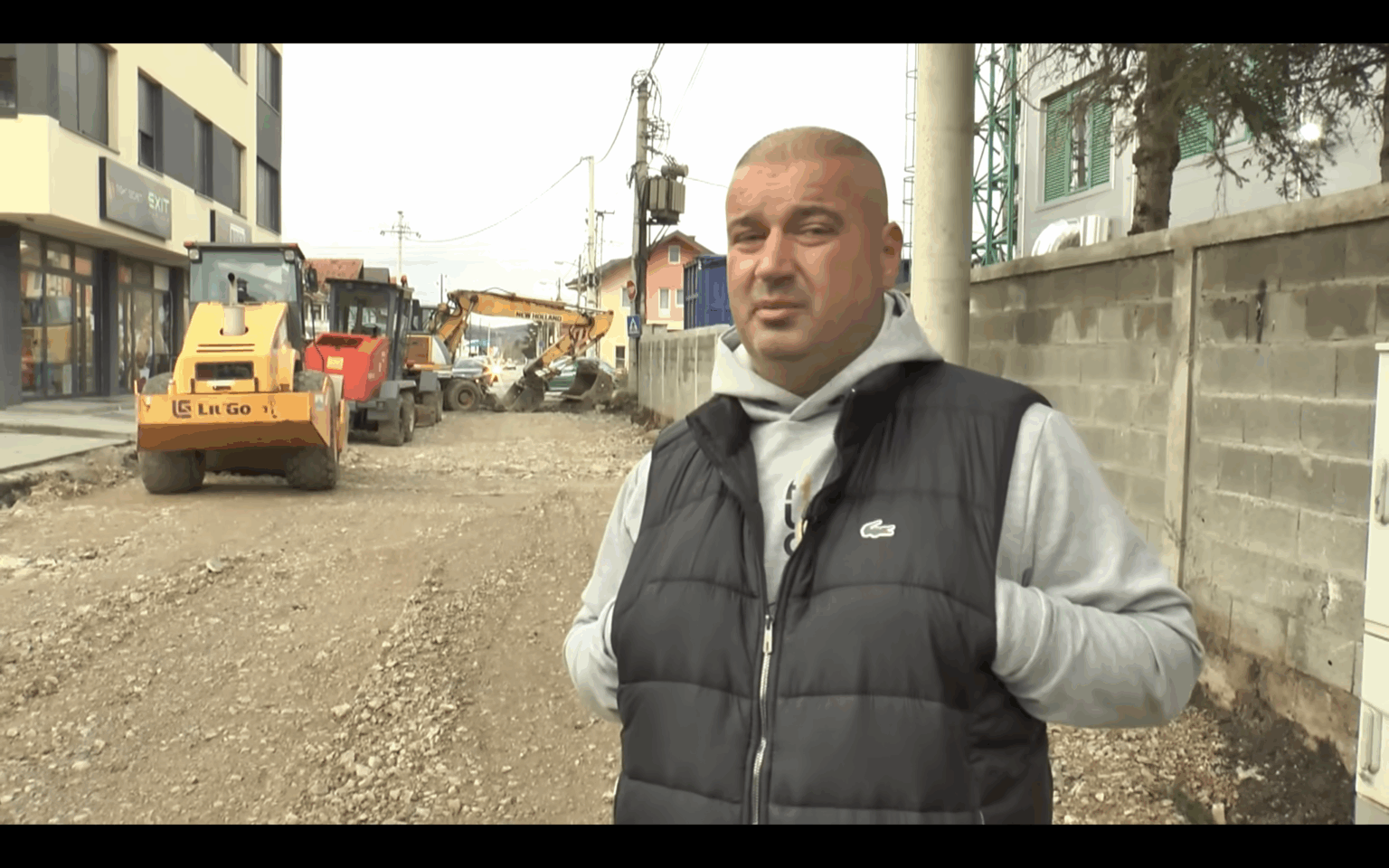 Lakota progovorio nakon napada: Napali su me jer sam rekao da put ne može da se pravi od blata /VIDEO/ Lakota progovorio nakon napada: Napali su me jer sam rekao da put ne može da se pravi od blata /VIDEO/