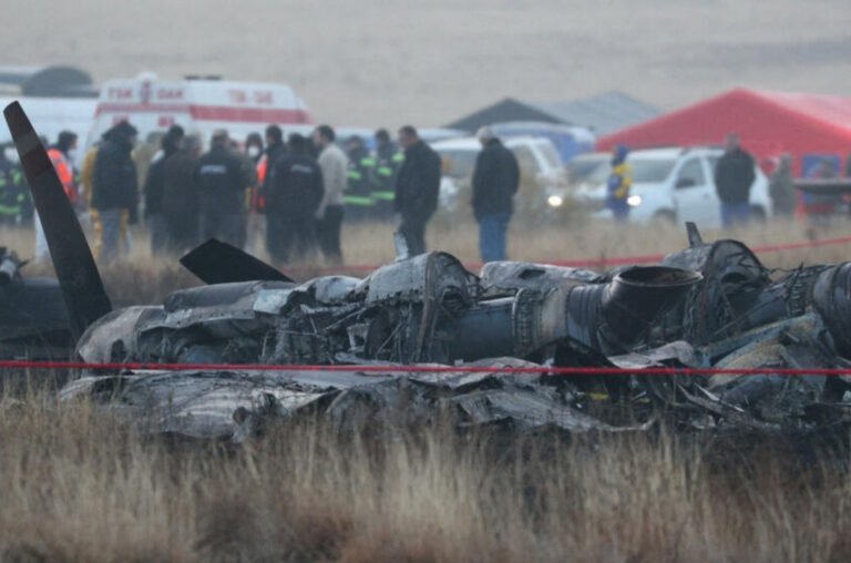 Srušio se turski vojni avion u Gruziji, poginulo svih 20 vojnika i članova posade