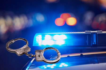 Tuča u supermarketu na Voždovcu: Muškarac (42) pretukao starijeg čoveka i njegovu ćerku