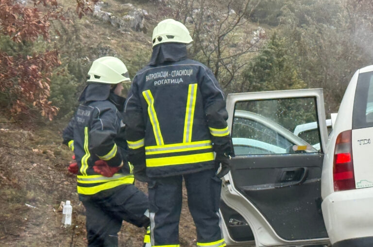 Saobraćajni udes na magistralnom putu Sarajevo–Rogatica kod mjesta Kovanj Saobraćajni udes na magistralnom putu Sarajevo–Rogatica kod mjesta Kovanj